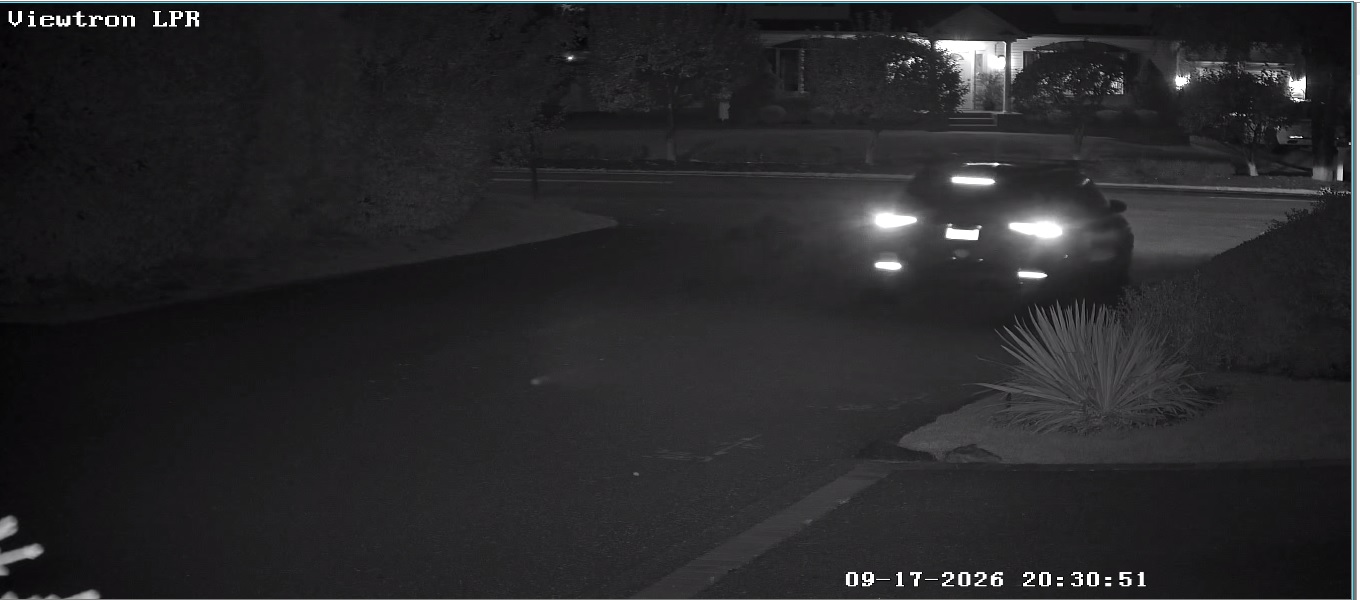 Night LPR capture showing an overexposed / washed-out license plate
